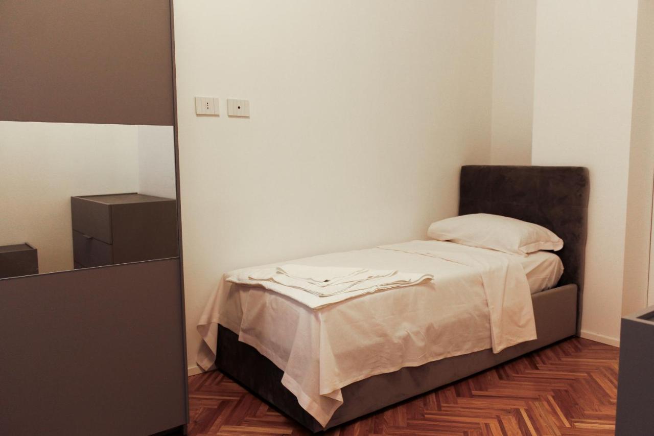 Attia Residence Wifi - Duomo In 10 Min Milano Eksteriør billede